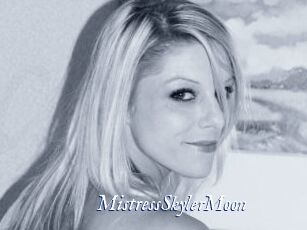 MistressSkylerMoon