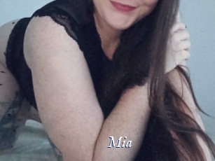 Mia