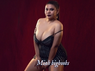 Miah_bigboobs