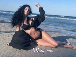 mialunnah Cam 5