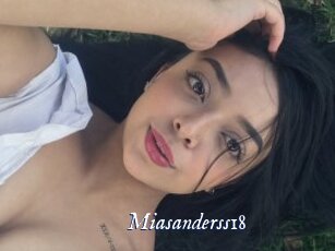 Miasanderss18