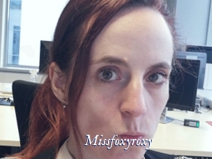 Missfoxyroxy