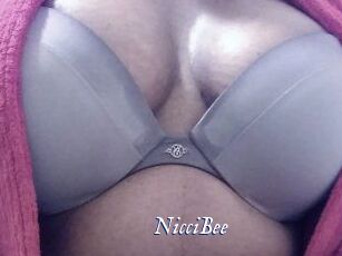 NicciBee