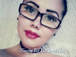 NiurkaBigTitsDanceHot