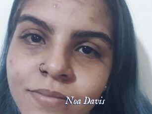Noa_Davis