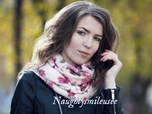 Naughtysmileusee