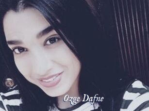 Ozge_Dafne