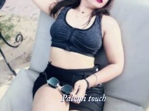 Palomi_touch