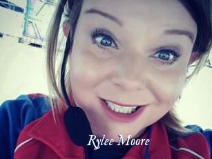 Rylee_Moore