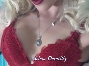 Selene_Chantilly