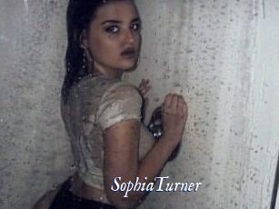 Sophia_Turner