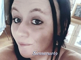 Siennarose69