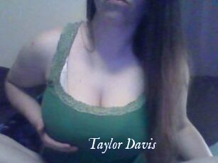 Taylor_Davis