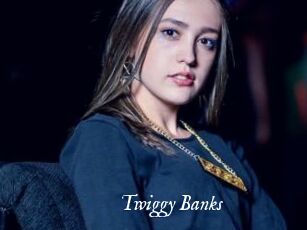 Twiggy_Banks