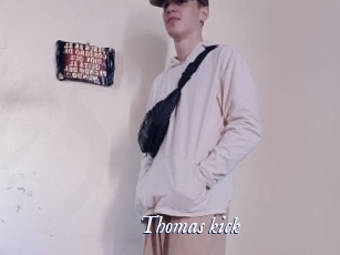 Thomas_kick