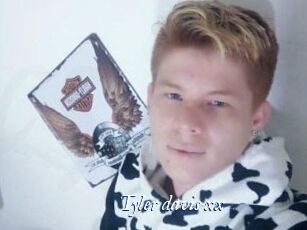 Tyler_davis_xx