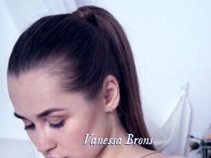 Vanessa_Brons