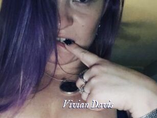 Vivian_Davis
