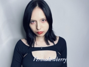 Veronadewberry
