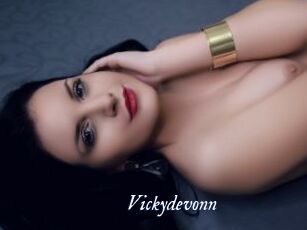 Vickydevonn