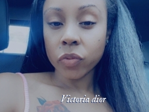Victoria_dior