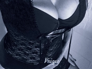 Vnique