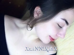 XxANNIKAxX
