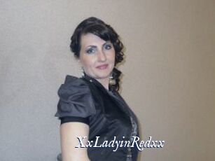 XxLadyinRedxx